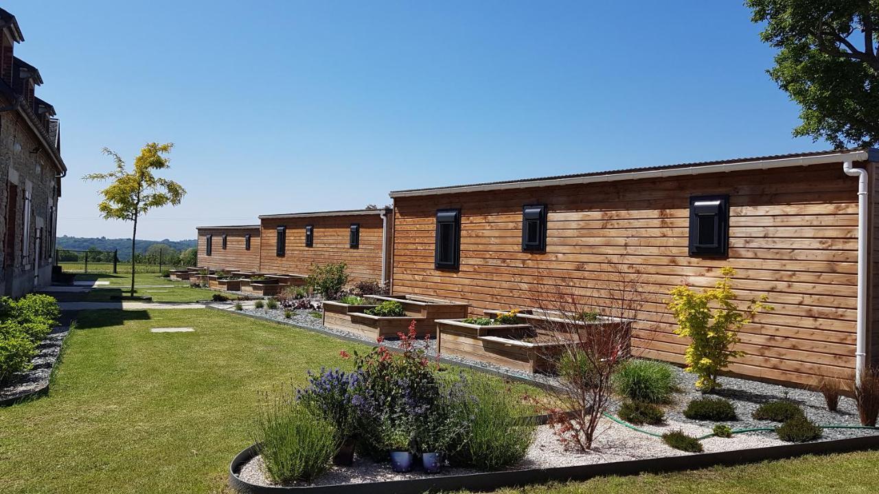 Ferme Du Chateau Monampteuil Eksteriør billede